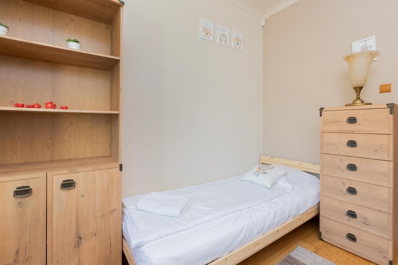 Gdynia Centrum Wyjatkowy Apartament Przy Promenadzie Z Balkonem By Noclegi Renters Exterior photo